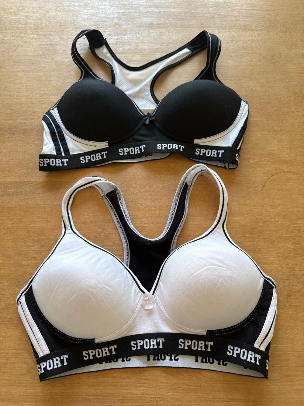 Lot of 2 sports bras Brand: Sport size Medium